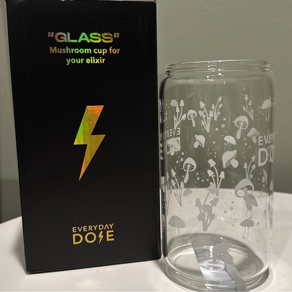 Everyday Dose Other - Everyday Dose Mushroom Glass New in Box